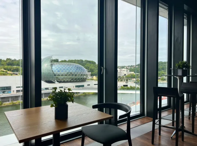 rooftop arboré 400 m² Métal 57 vue Seine Musicale cocktail d'été 